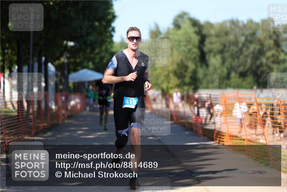 07.09.2025 - 19. Norderstedt Triathlon Michael Strokosch http://msf.ph/oto/8814689 07.09.2025 15:30:47 Laufen 410, 1026 meine-sportfotos.de