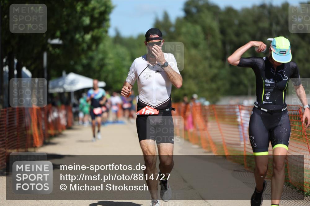 07.09.2025 - 19. Norderstedt Triathlon Michael Strokosch http://msf.ph/oto/8814727 07.09.2025 12:55:25 Laufen 187, 1392 meine-sportfotos.de