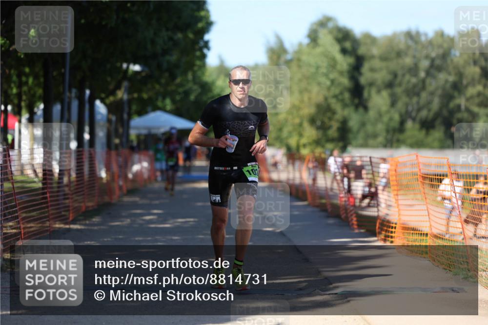 07.09.2025 - 19. Norderstedt Triathlon Michael Strokosch http://msf.ph/oto/8814731 07.09.2025 15:30:52 Laufen 1026 meine-sportfotos.de