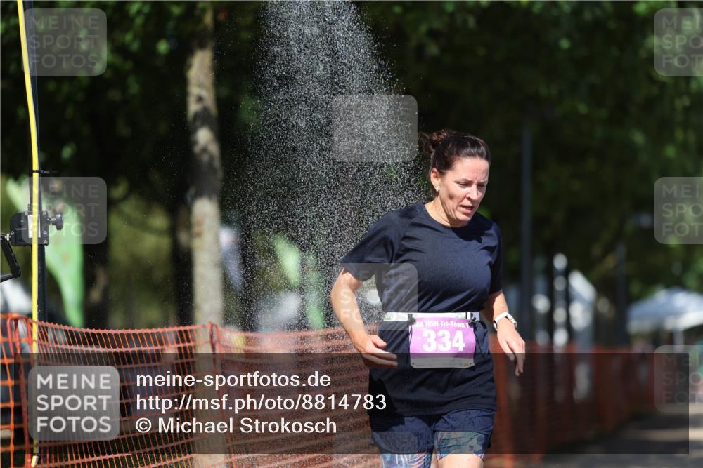07.09.2025 - 19. Norderstedt Triathlon Michael Strokosch http://msf.ph/oto/8814783 07.09.2025 13:35:21 Laufen 331, 334 meine-sportfotos.de