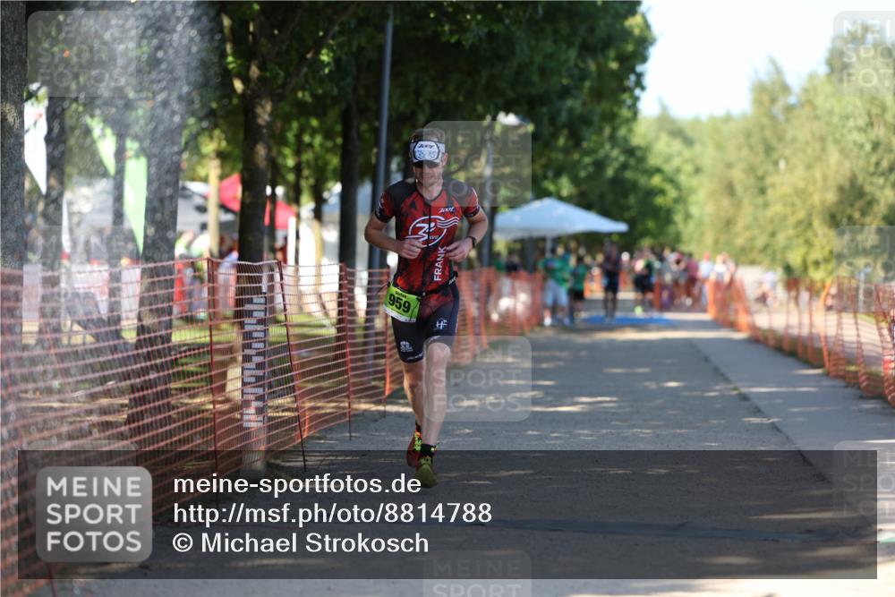 07.09.2025 - 19. Norderstedt Triathlon Michael Strokosch http://msf.ph/oto/8814788 07.09.2025 15:30:59 Laufen  meine-sportfotos.de