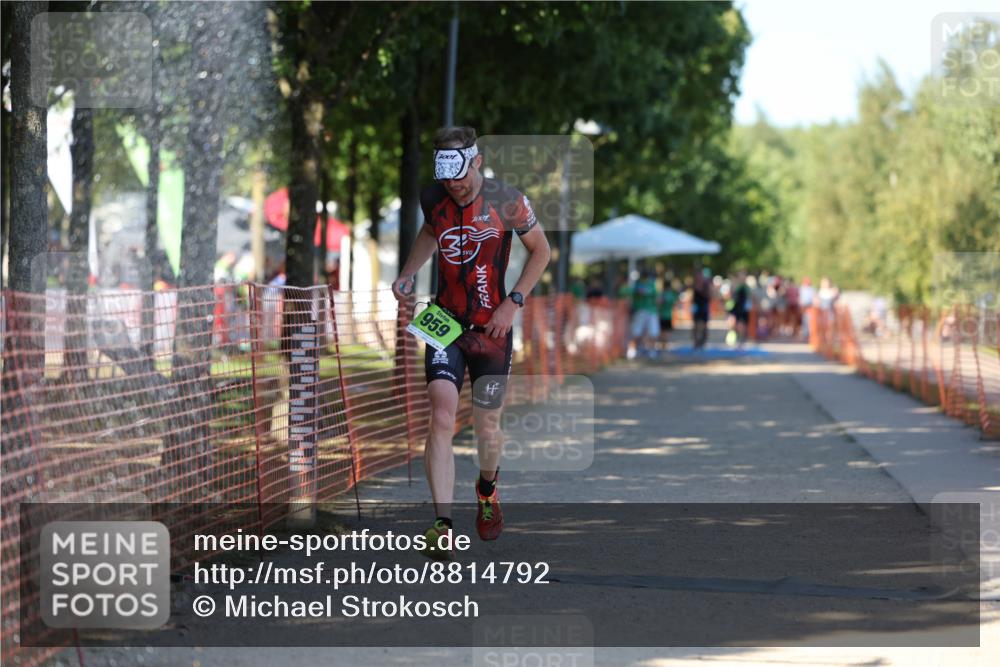 07.09.2025 - 19. Norderstedt Triathlon Michael Strokosch http://msf.ph/oto/8814792 07.09.2025 15:30:59 Laufen  meine-sportfotos.de