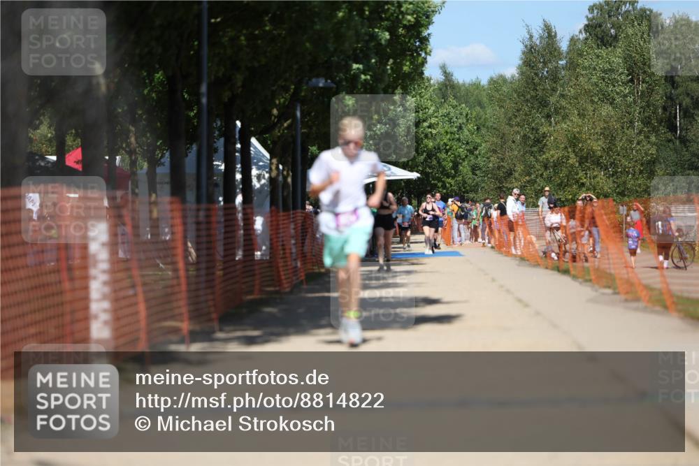07.09.2025 - 19. Norderstedt Triathlon Michael Strokosch http://msf.ph/oto/8814822 07.09.2025 13:35:25 Laufen 331 meine-sportfotos.de