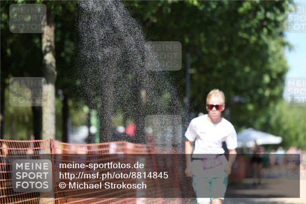 07.09.2025 - 19. Norderstedt Triathlon Michael Strokosch http://msf.ph/oto/8814845 07.09.2025 13:35:28 Laufen 331 meine-sportfotos.de