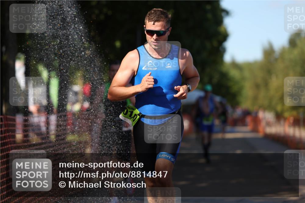 07.09.2025 - 19. Norderstedt Triathlon Michael Strokosch http://msf.ph/oto/8814847 07.09.2025 15:31:20 Laufen 417, 967 meine-sportfotos.de