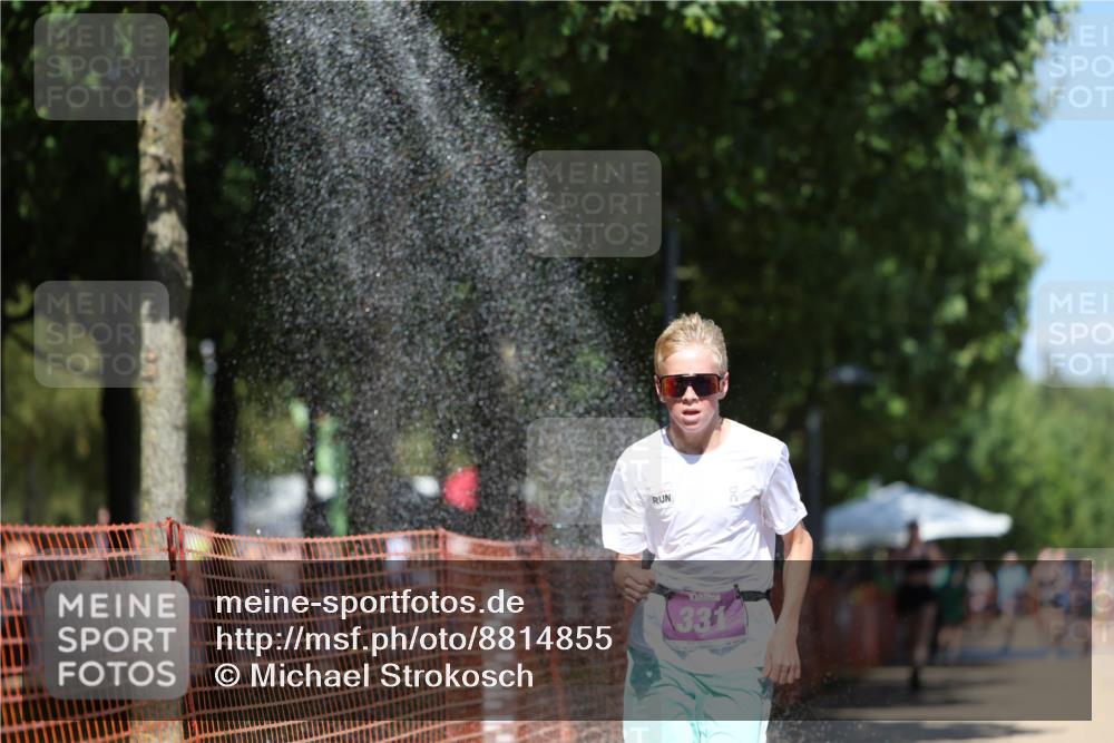 07.09.2025 - 19. Norderstedt Triathlon Michael Strokosch http://msf.ph/oto/8814855 07.09.2025 13:35:28 Laufen 331 meine-sportfotos.de