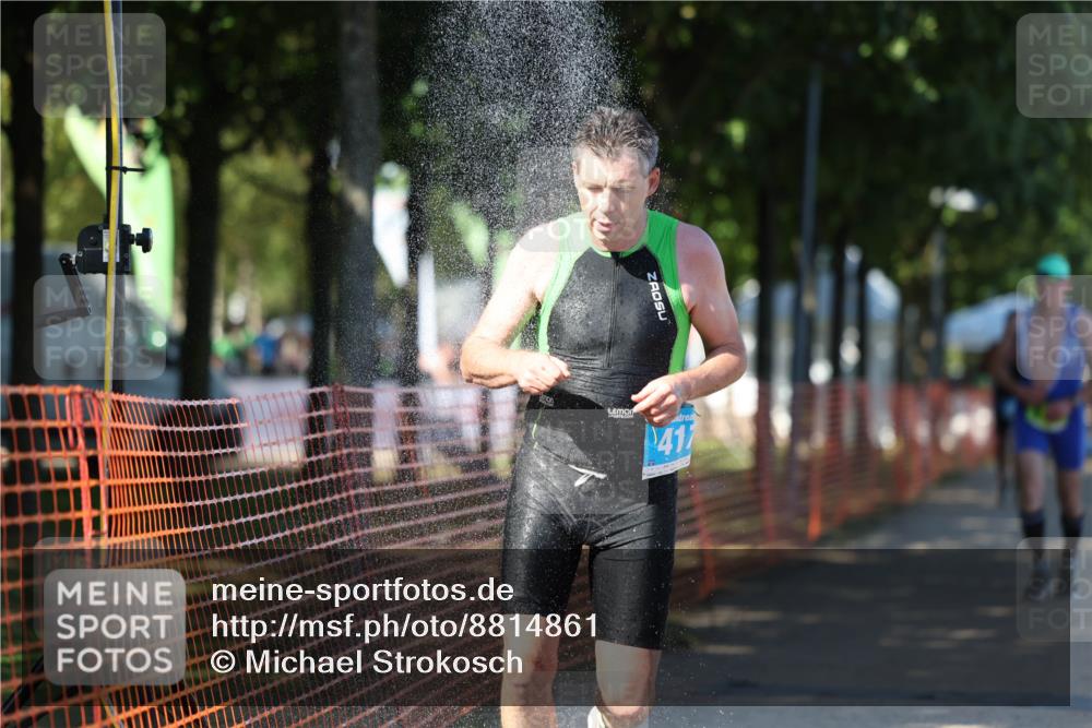 07.09.2025 - 19. Norderstedt Triathlon Michael Strokosch http://msf.ph/oto/8814861 07.09.2025 15:31:21 Laufen 417, 967 meine-sportfotos.de