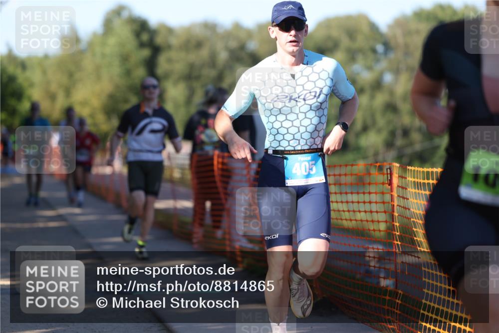 07.09.2025 - 19. Norderstedt Triathlon Michael Strokosch http://msf.ph/oto/8814865 07.09.2025 16:28:58 Laufen 405, 532, 942, 1054, 1060, 1067, 1473, 1582 meine-sportfotos.de