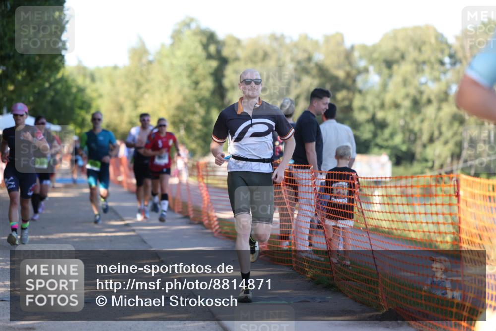 07.09.2025 - 19. Norderstedt Triathlon Michael Strokosch http://msf.ph/oto/8814871 07.09.2025 16:28:59 Laufen 405, 532, 942, 1054, 1060, 1067, 1473, 1509, 1582 meine-sportfotos.de