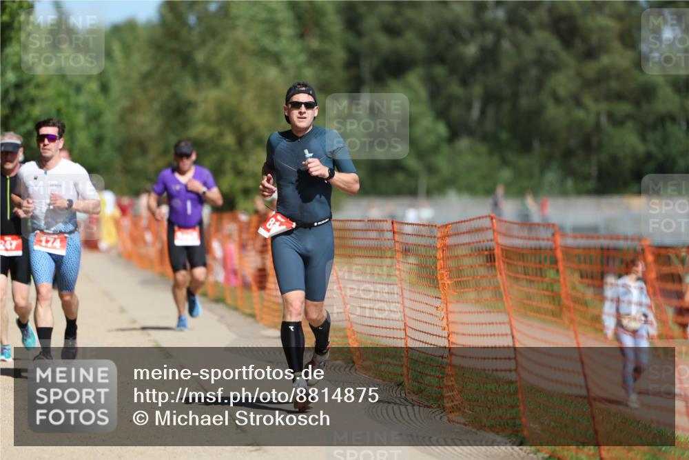 07.09.2025 - 19. Norderstedt Triathlon Michael Strokosch http://msf.ph/oto/8814875 07.09.2025 12:55:38 Laufen 174, 220, 247, 811, 1283 meine-sportfotos.de