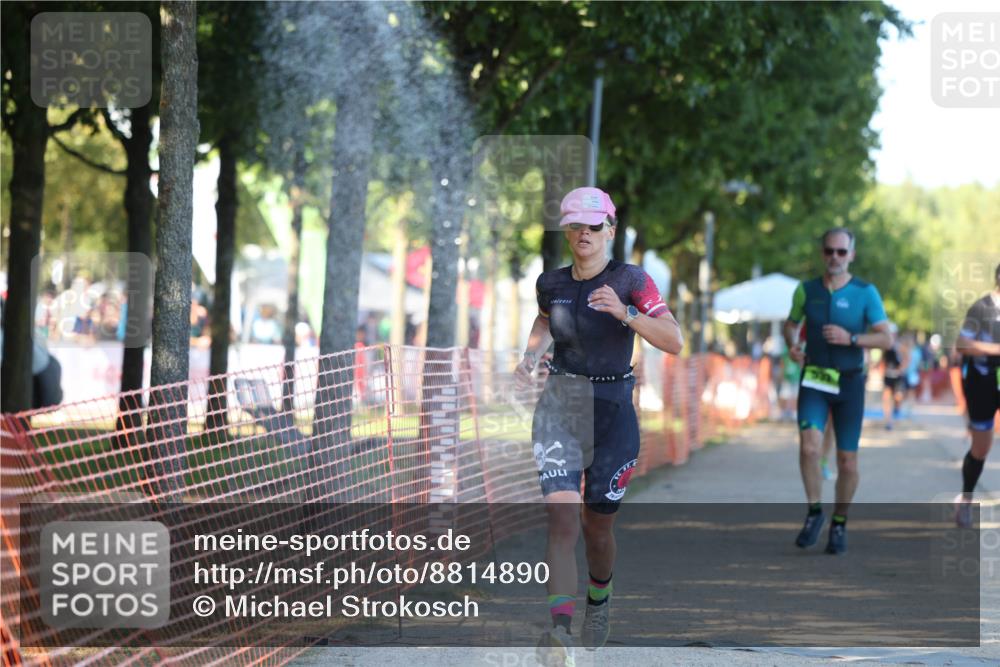 07.09.2025 - 19. Norderstedt Triathlon Michael Strokosch http://msf.ph/oto/8814890 07.09.2025 16:29:02 Laufen 405, 502, 532, 887, 942, 1054, 1473, 1509, 1582 meine-sportfotos.de