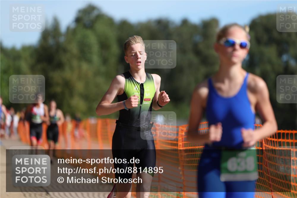 07.09.2025 - 19. Norderstedt Triathlon Michael Strokosch http://msf.ph/oto/8814895 07.09.2025 10:45:49 Laufen 115, 126, 638 meine-sportfotos.de