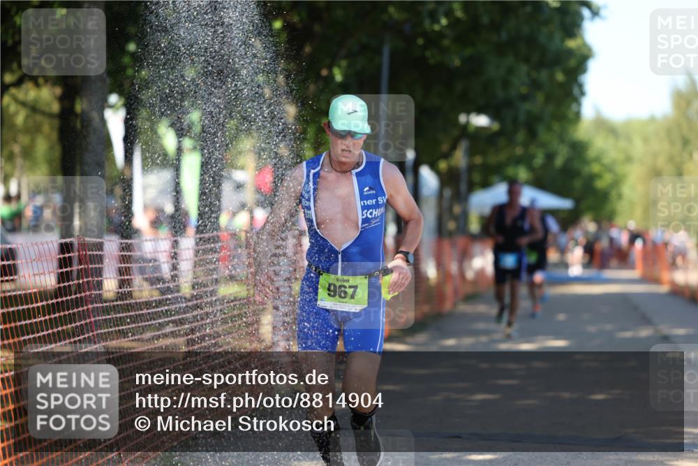 07.09.2025 - 19. Norderstedt Triathlon Michael Strokosch http://msf.ph/oto/8814904 07.09.2025 15:31:24 Laufen 400, 417, 967 meine-sportfotos.de