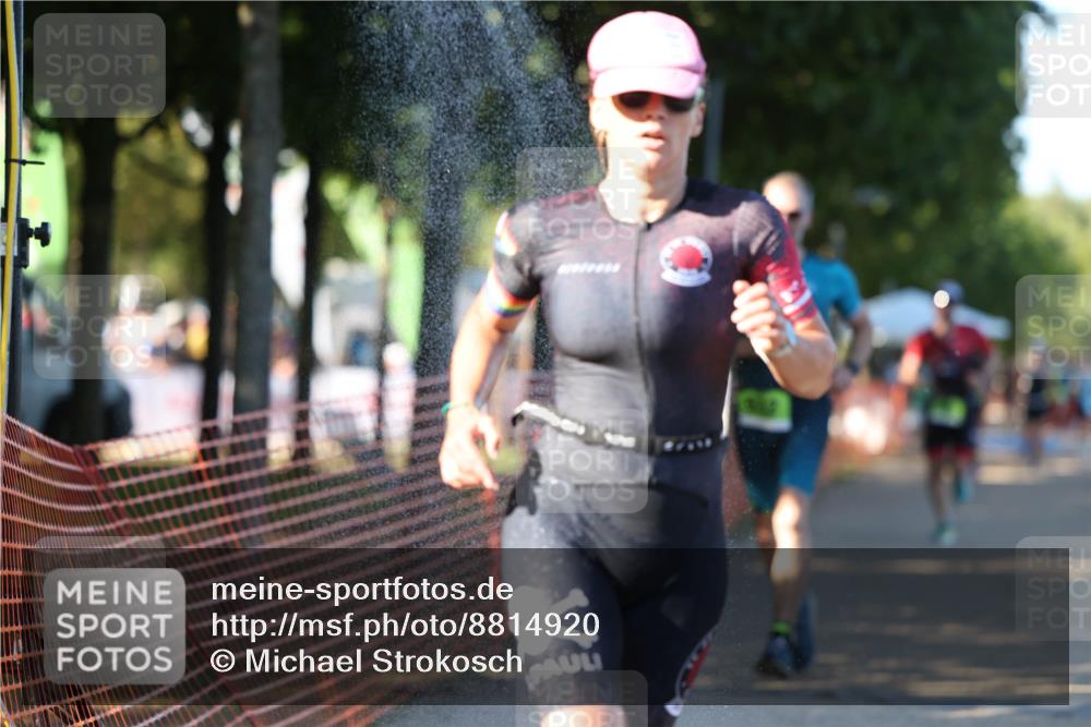 07.09.2025 - 19. Norderstedt Triathlon Michael Strokosch http://msf.ph/oto/8814920 07.09.2025 16:29:04 Laufen 502, 532, 887, 942, 1054, 1473, 1509, 1582 meine-sportfotos.de