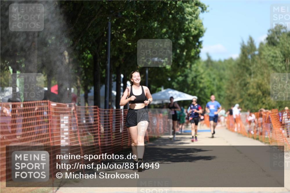 07.09.2025 - 19. Norderstedt Triathlon Michael Strokosch http://msf.ph/oto/8814949 07.09.2025 13:35:37 Laufen 324 meine-sportfotos.de