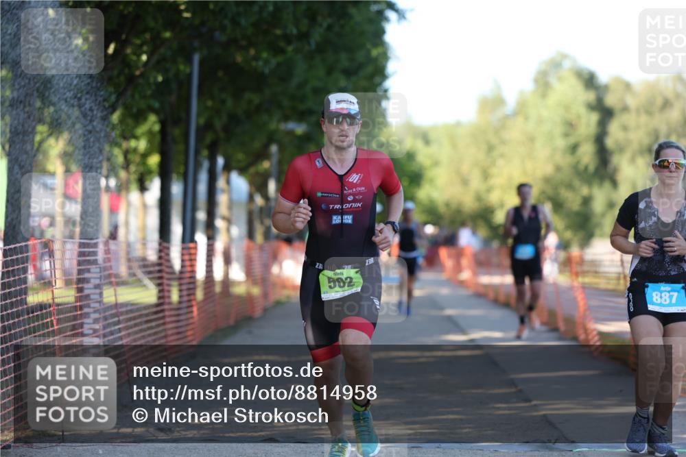 07.09.2025 - 19. Norderstedt Triathlon Michael Strokosch http://msf.ph/oto/8814958 07.09.2025 16:29:08 Laufen 431, 459, 502, 532, 887, 942, 1419, 1509, 1582 meine-sportfotos.de
