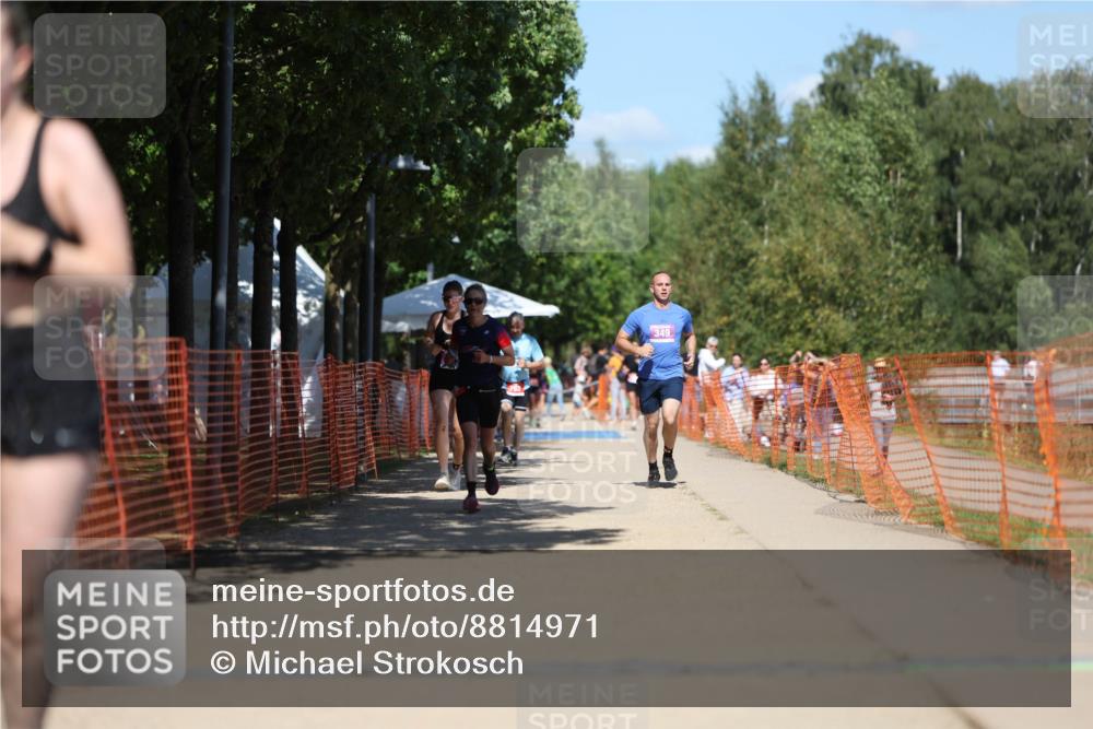 07.09.2025 - 19. Norderstedt Triathlon Michael Strokosch http://msf.ph/oto/8814971 07.09.2025 13:35:41 Laufen 324, 349, 799 meine-sportfotos.de