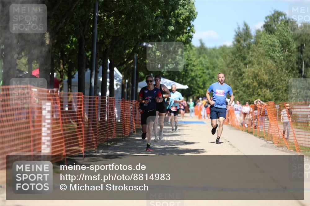 07.09.2025 - 19. Norderstedt Triathlon Michael Strokosch http://msf.ph/oto/8814983 07.09.2025 13:35:43 Laufen 317, 324, 349, 799 meine-sportfotos.de
