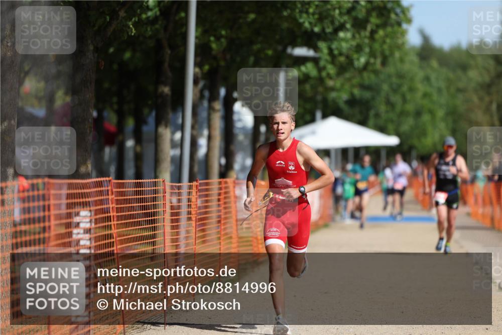 07.09.2025 - 19. Norderstedt Triathlon Michael Strokosch http://msf.ph/oto/8814996 07.09.2025 11:44:40 Laufen 1163, 1173 meine-sportfotos.de