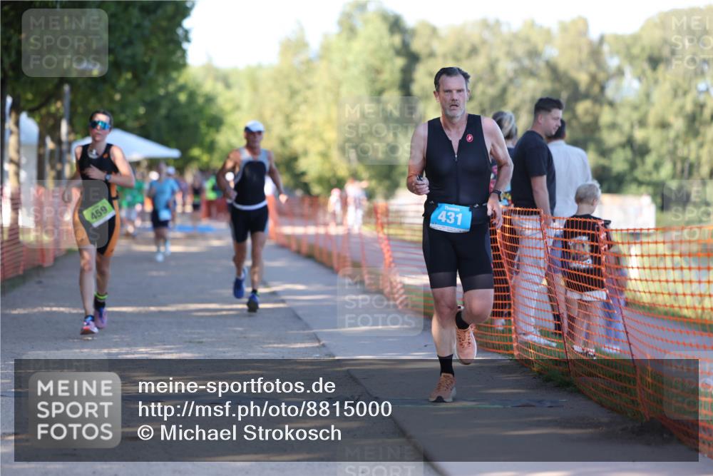 07.09.2025 - 19. Norderstedt Triathlon Michael Strokosch http://msf.ph/oto/8815000 07.09.2025 16:29:12 Laufen 431, 459, 502, 887, 1419 meine-sportfotos.de