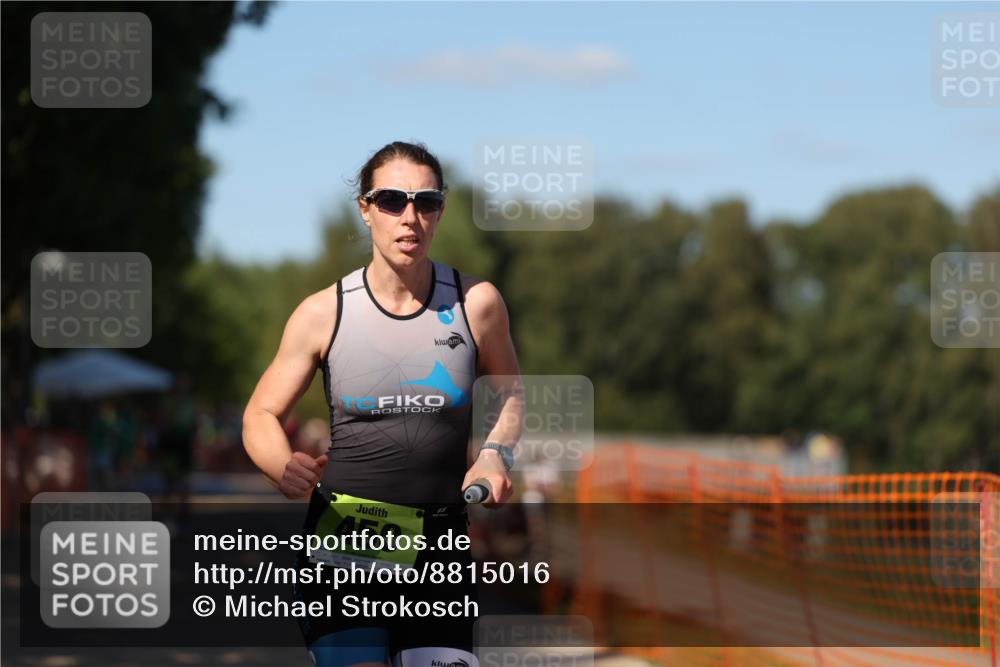 07.09.2025 - 19. Norderstedt Triathlon Michael Strokosch http://msf.ph/oto/8815016 07.09.2025 15:31:47 Laufen 450, 476 meine-sportfotos.de