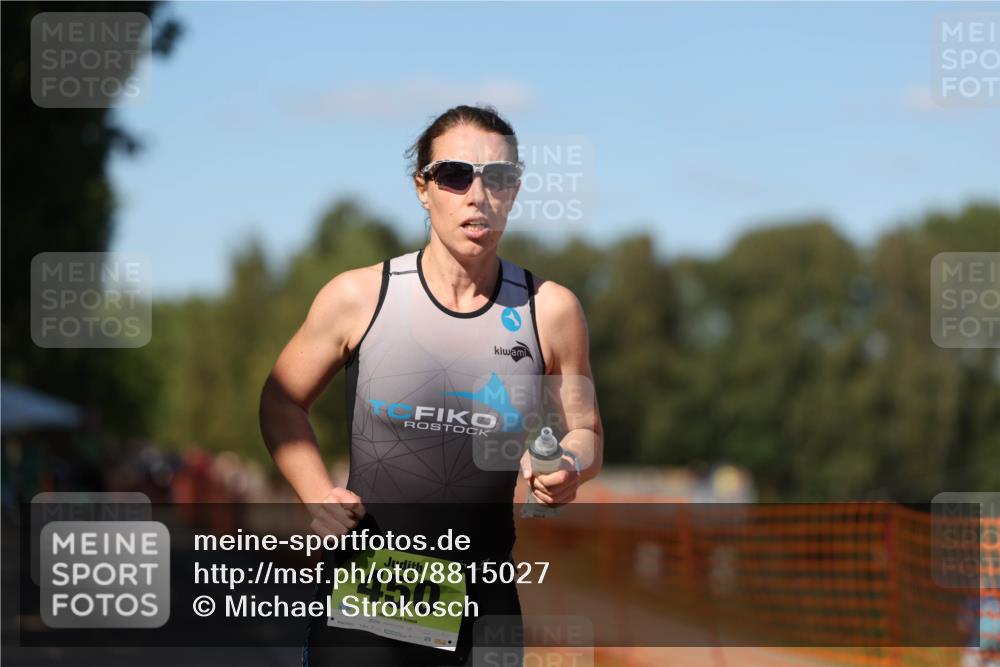 07.09.2025 - 19. Norderstedt Triathlon Michael Strokosch http://msf.ph/oto/8815027 07.09.2025 15:31:48 Laufen 450, 476 meine-sportfotos.de