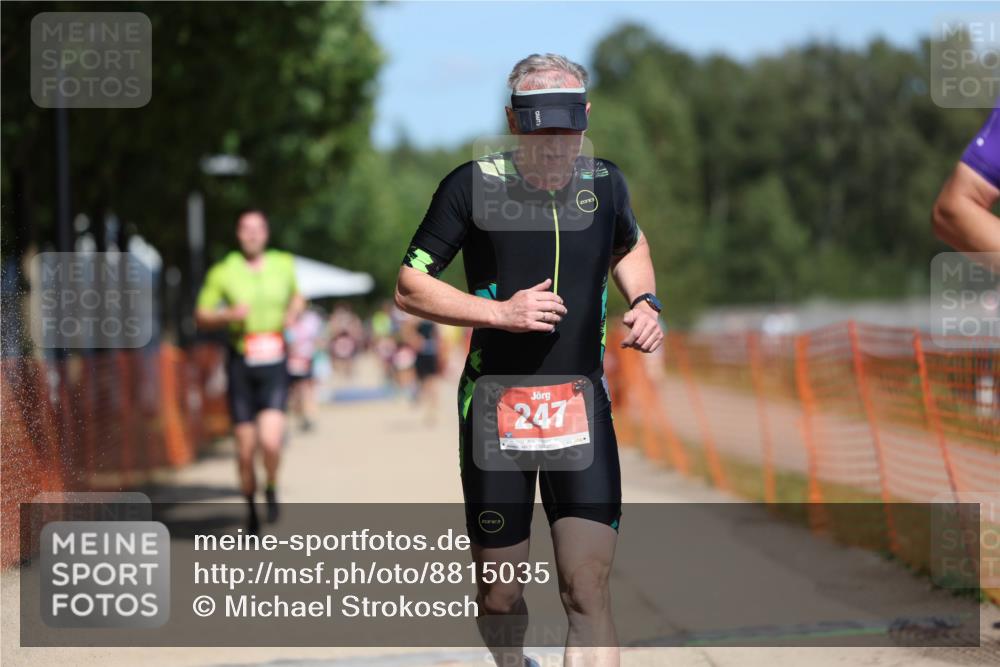07.09.2025 - 19. Norderstedt Triathlon Michael Strokosch http://msf.ph/oto/8815035 07.09.2025 12:55:45 Laufen 174, 247, 811, 1283, 1384 meine-sportfotos.de