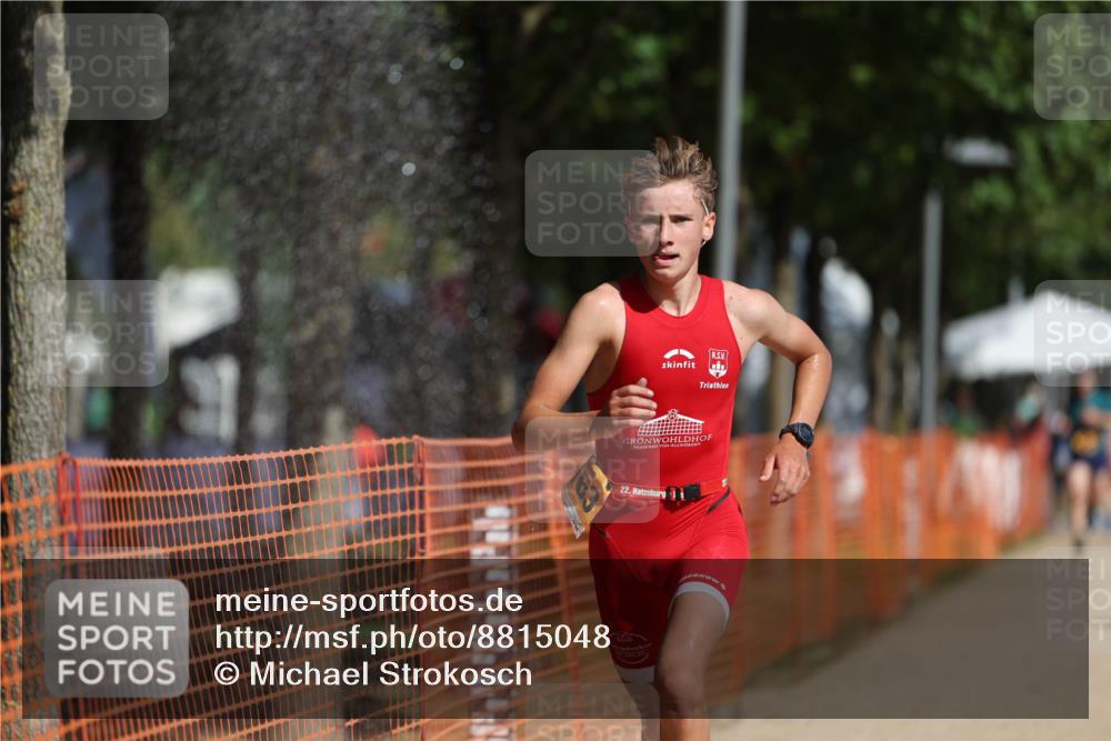 07.09.2025 - 19. Norderstedt Triathlon Michael Strokosch http://msf.ph/oto/8815048 07.09.2025 11:44:42 Laufen 806, 1163, 1173 meine-sportfotos.de