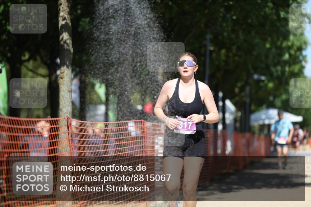07.09.2025 - 19. Norderstedt Triathlon Michael Strokosch http://msf.ph/oto/8815067 07.09.2025 13:35:51 Laufen 317, 349, 799 meine-sportfotos.de
