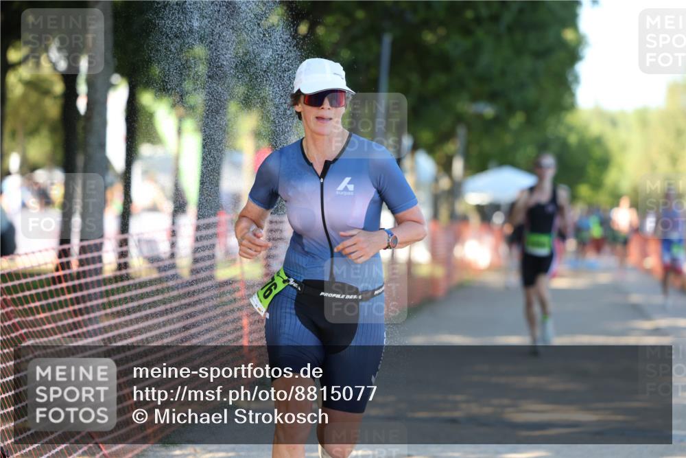 07.09.2025 - 19. Norderstedt Triathlon Michael Strokosch http://msf.ph/oto/8815077 07.09.2025 16:29:28 Laufen 496, 1059, 1076, 1098, 1593 meine-sportfotos.de