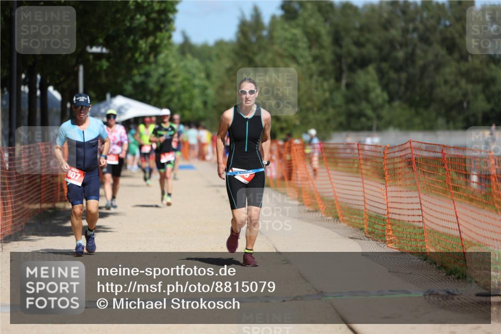 07.09.2025 - 19. Norderstedt Triathlon Michael Strokosch http://msf.ph/oto/8815079 07.09.2025 12:55:55 Laufen 759, 807, 1262 meine-sportfotos.de