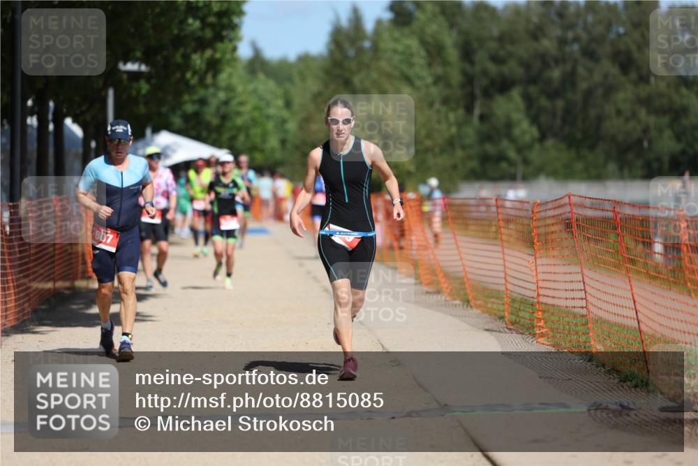 07.09.2025 - 19. Norderstedt Triathlon Michael Strokosch http://msf.ph/oto/8815085 07.09.2025 12:55:55 Laufen 759, 807, 1262 meine-sportfotos.de