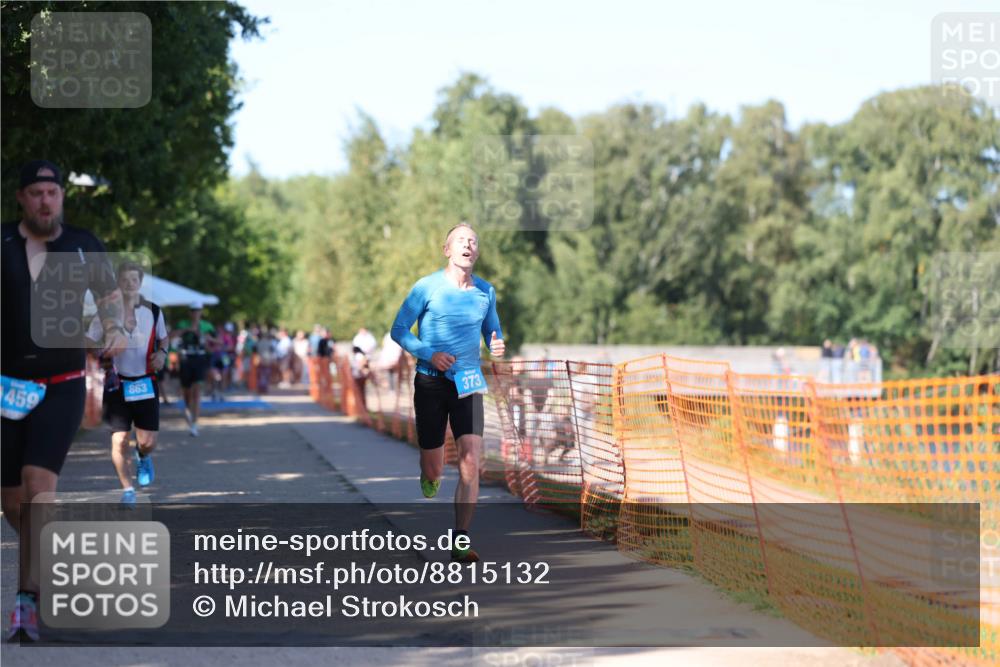 07.09.2025 - 19. Norderstedt Triathlon Michael Strokosch http://msf.ph/oto/8815132 07.09.2025 15:32:15 Laufen 373, 863, 1459 meine-sportfotos.de