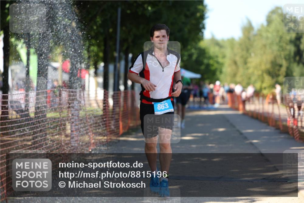07.09.2025 - 19. Norderstedt Triathlon Michael Strokosch http://msf.ph/oto/8815196 07.09.2025 15:32:19 Laufen 373, 863, 1459, 1491 meine-sportfotos.de