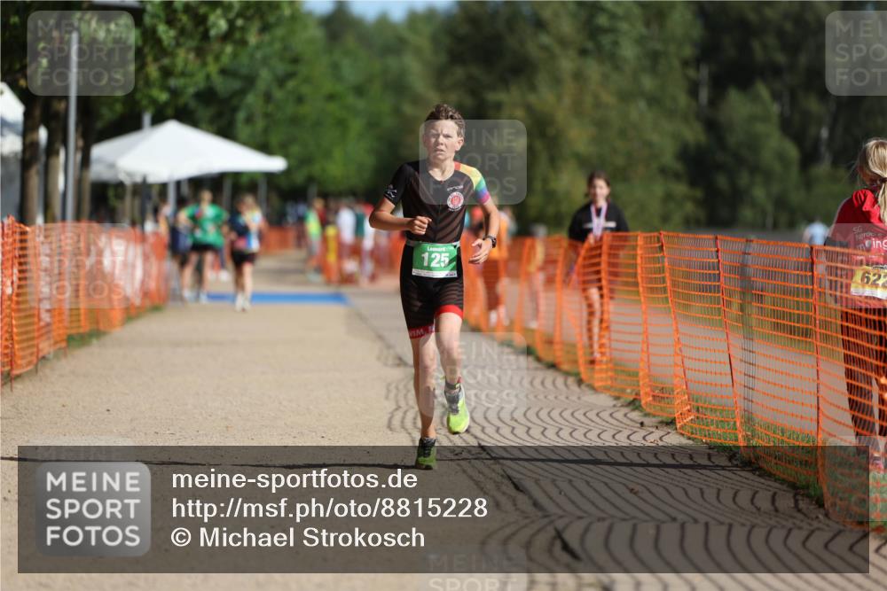 07.09.2025 - 19. Norderstedt Triathlon Michael Strokosch http://msf.ph/oto/8815228 07.09.2025 10:46:07 Laufen 125, 1140 meine-sportfotos.de