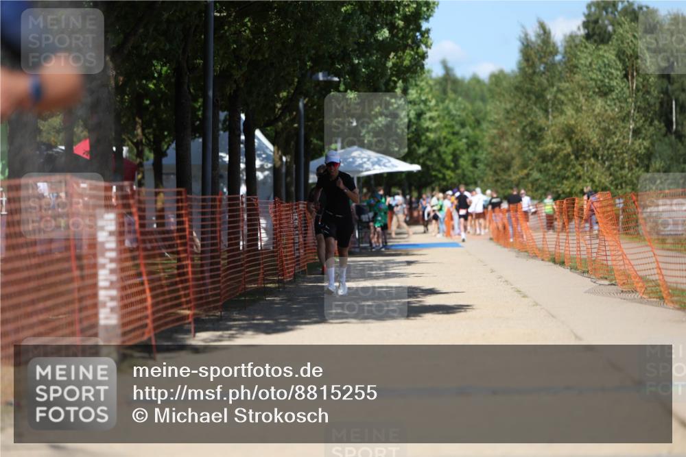 07.09.2025 - 19. Norderstedt Triathlon Michael Strokosch http://msf.ph/oto/8815255 07.09.2025 13:36:21 Laufen 222, 718 meine-sportfotos.de