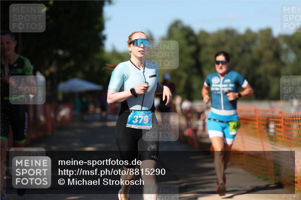 07.09.2025 - 19. Norderstedt Triathlon Michael Strokosch http://msf.ph/oto/8815290 07.09.2025 15:32:40 Laufen 379, 444, 900, 960 meine-sportfotos.de