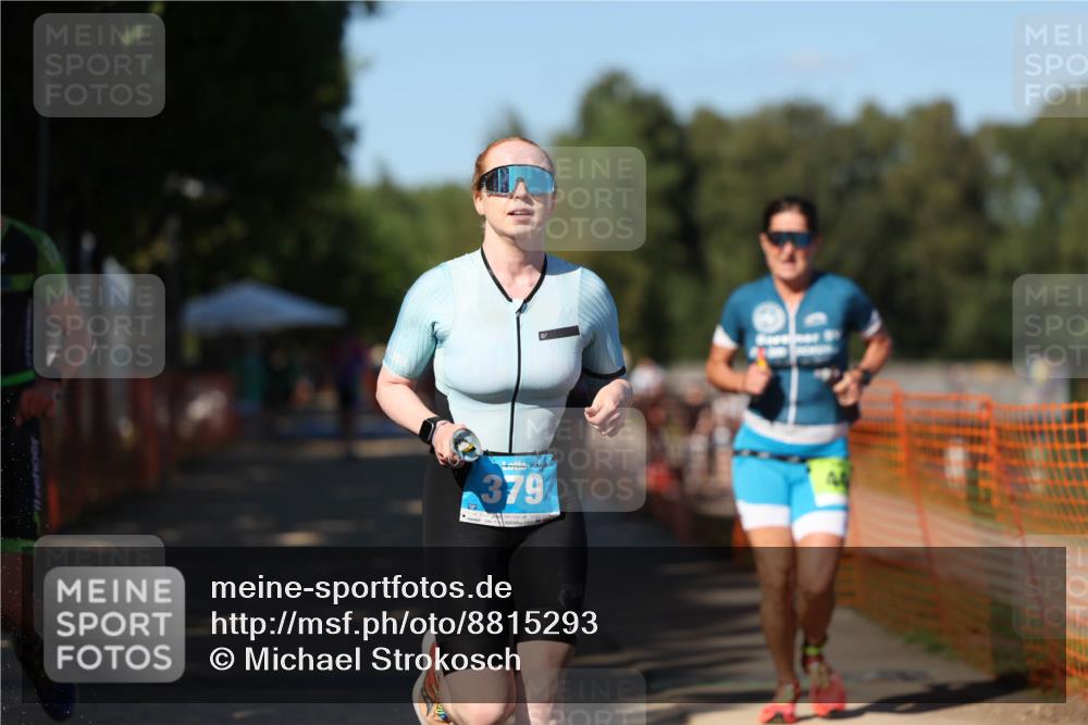 07.09.2025 - 19. Norderstedt Triathlon Michael Strokosch http://msf.ph/oto/8815293 07.09.2025 15:32:40 Laufen 379, 444, 900, 960 meine-sportfotos.de