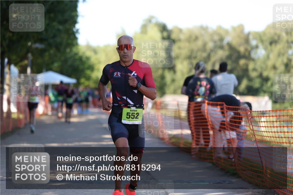 07.09.2025 - 19. Norderstedt Triathlon Michael Strokosch http://msf.ph/oto/8815294 07.09.2025 16:29:59 Laufen 519, 552, 1584 meine-sportfotos.de
