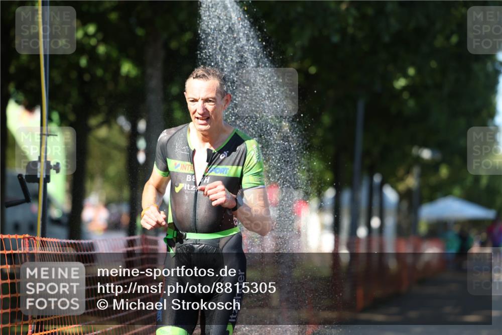 07.09.2025 - 19. Norderstedt Triathlon Michael Strokosch http://msf.ph/oto/8815305 07.09.2025 15:32:41 Laufen 379, 444, 900, 960 meine-sportfotos.de