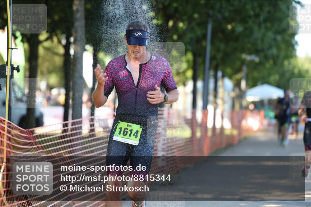 07.09.2025 - 19. Norderstedt Triathlon Michael Strokosch http://msf.ph/oto/8815344 07.09.2025 16:30:09 Laufen 447, 885, 1403, 1486, 1553, 1584, 1614 meine-sportfotos.de