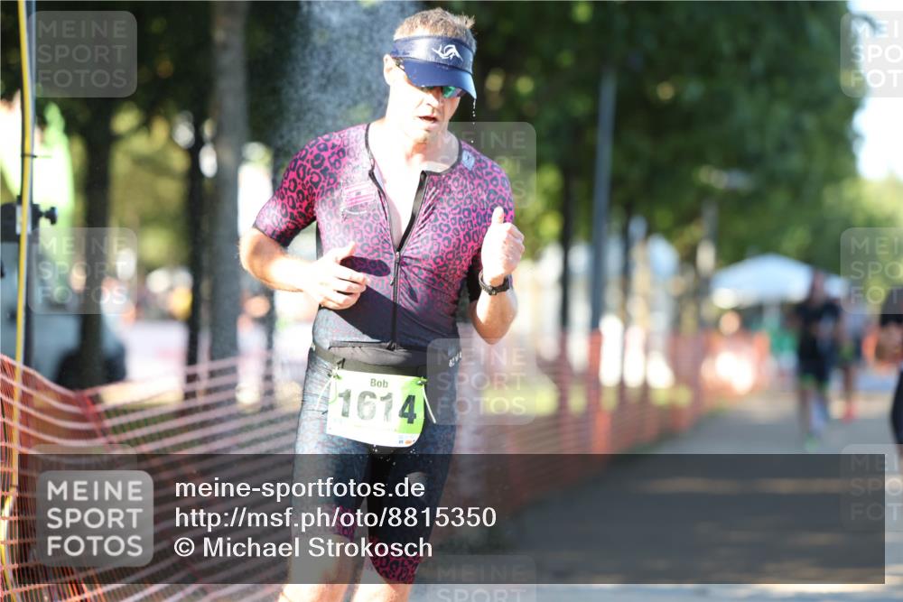 07.09.2025 - 19. Norderstedt Triathlon Michael Strokosch http://msf.ph/oto/8815350 07.09.2025 16:30:10 Laufen 447, 885, 1403, 1486, 1553, 1584, 1614 meine-sportfotos.de