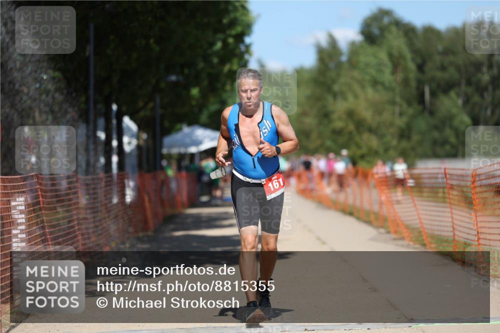 07.09.2025 - 19. Norderstedt Triathlon Michael Strokosch http://msf.ph/oto/8815355 07.09.2025 13:37:08 Laufen 161 meine-sportfotos.de