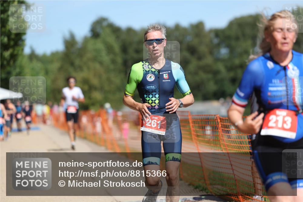 07.09.2025 - 19. Norderstedt Triathlon Michael Strokosch http://msf.ph/oto/8815366 07.09.2025 12:56:09 Laufen 212, 213, 261, 302, 814, 1249, 1294 meine-sportfotos.de