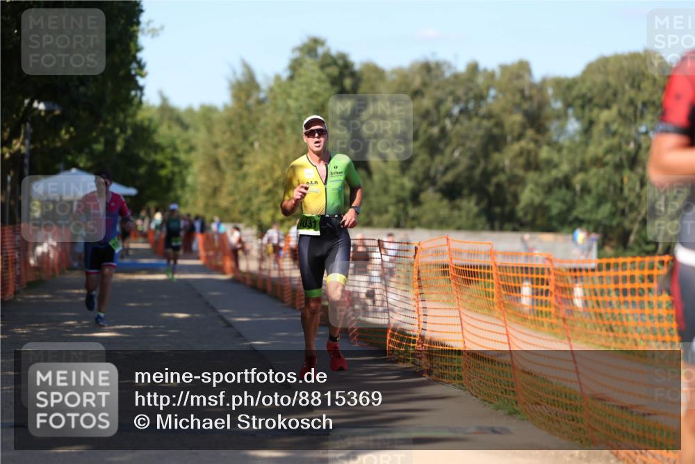 07.09.2025 - 19. Norderstedt Triathlon Michael Strokosch http://msf.ph/oto/8815369 07.09.2025 15:32:48 Laufen 960, 1019 meine-sportfotos.de