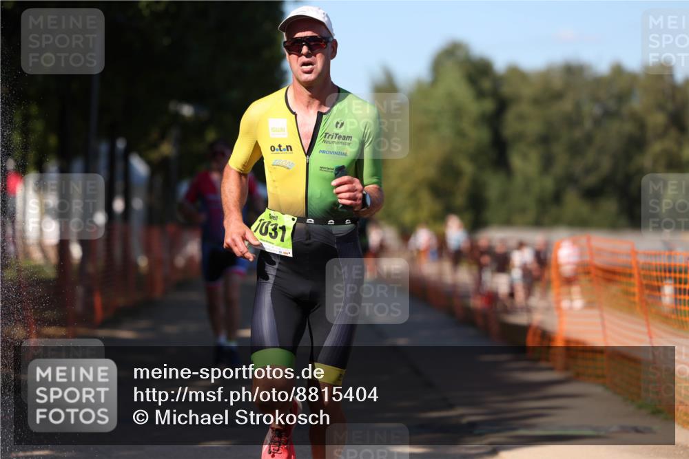 07.09.2025 - 19. Norderstedt Triathlon Michael Strokosch http://msf.ph/oto/8815404 07.09.2025 15:32:51 Laufen 960, 1019, 1503 meine-sportfotos.de