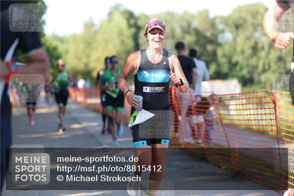 07.09.2025 - 19. Norderstedt Triathlon Michael Strokosch http://msf.ph/oto/8815412 07.09.2025 16:30:17 Laufen 474, 516, 546, 885, 1403, 1486, 1489, 1553, 1612 meine-sportfotos.de