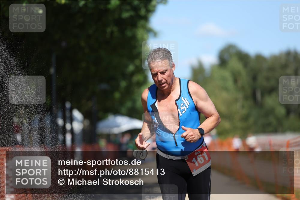 07.09.2025 - 19. Norderstedt Triathlon Michael Strokosch http://msf.ph/oto/8815413 07.09.2025 13:37:10 Laufen 161 meine-sportfotos.de