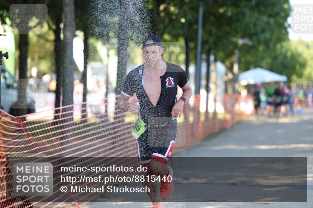 07.09.2025 - 19. Norderstedt Triathlon Michael Strokosch http://msf.ph/oto/8815440 07.09.2025 16:30:23 Laufen 474, 516, 546, 1489, 1612 meine-sportfotos.de