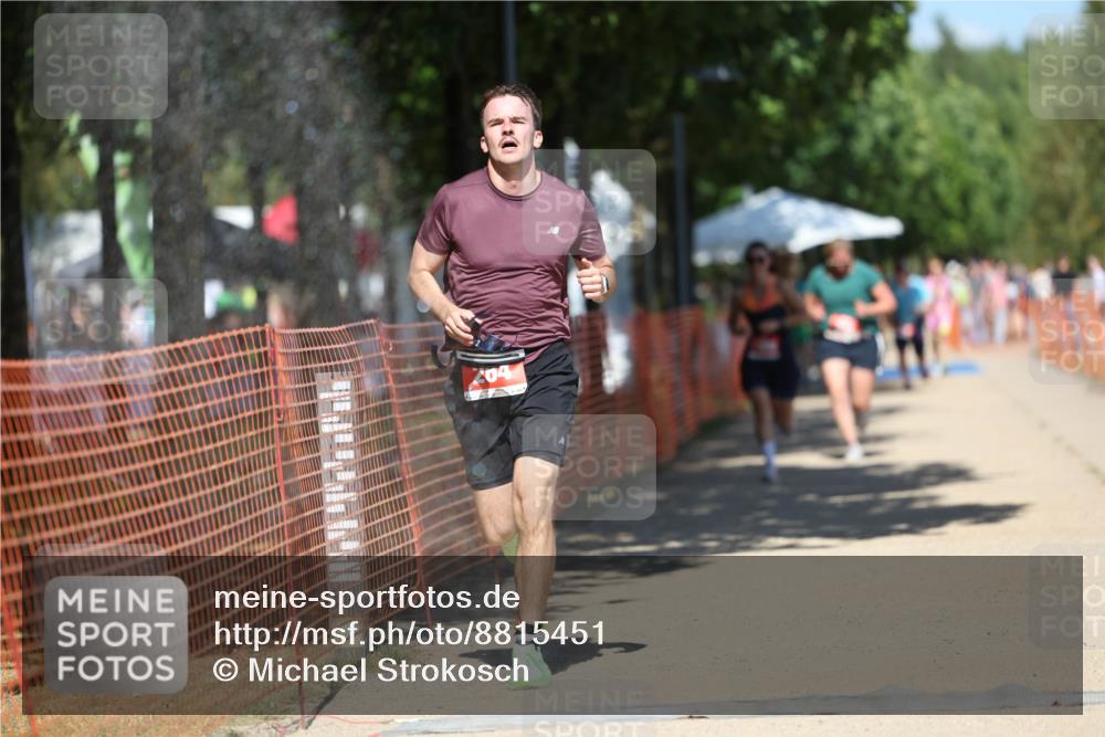 07.09.2025 - 19. Norderstedt Triathlon Michael Strokosch http://msf.ph/oto/8815451 07.09.2025 13:37:21 Laufen 264, 1389 meine-sportfotos.de